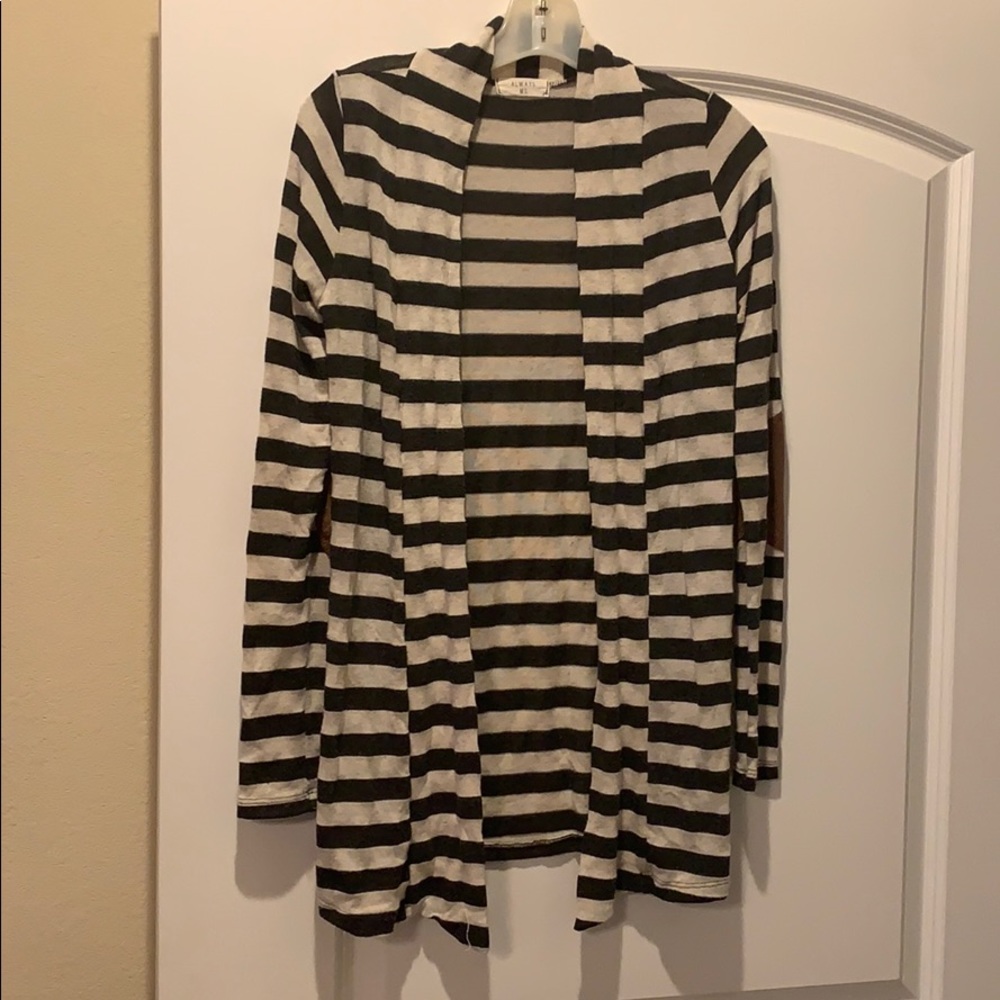 Blk/wht striped cardigan